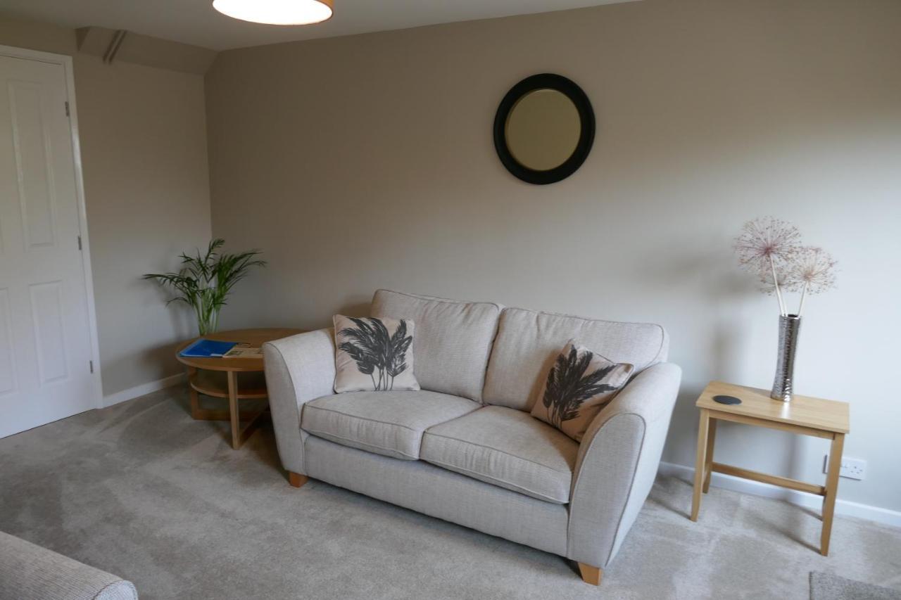 2 Bedroom House Walking Distance To City Centre With Free Parking York Extérieur photo