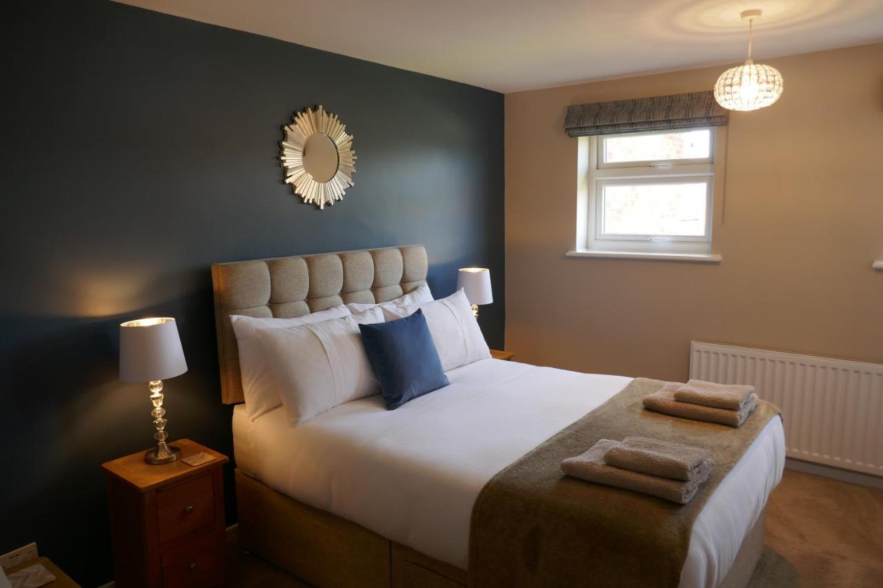 2 Bedroom House Walking Distance To City Centre With Free Parking York Extérieur photo