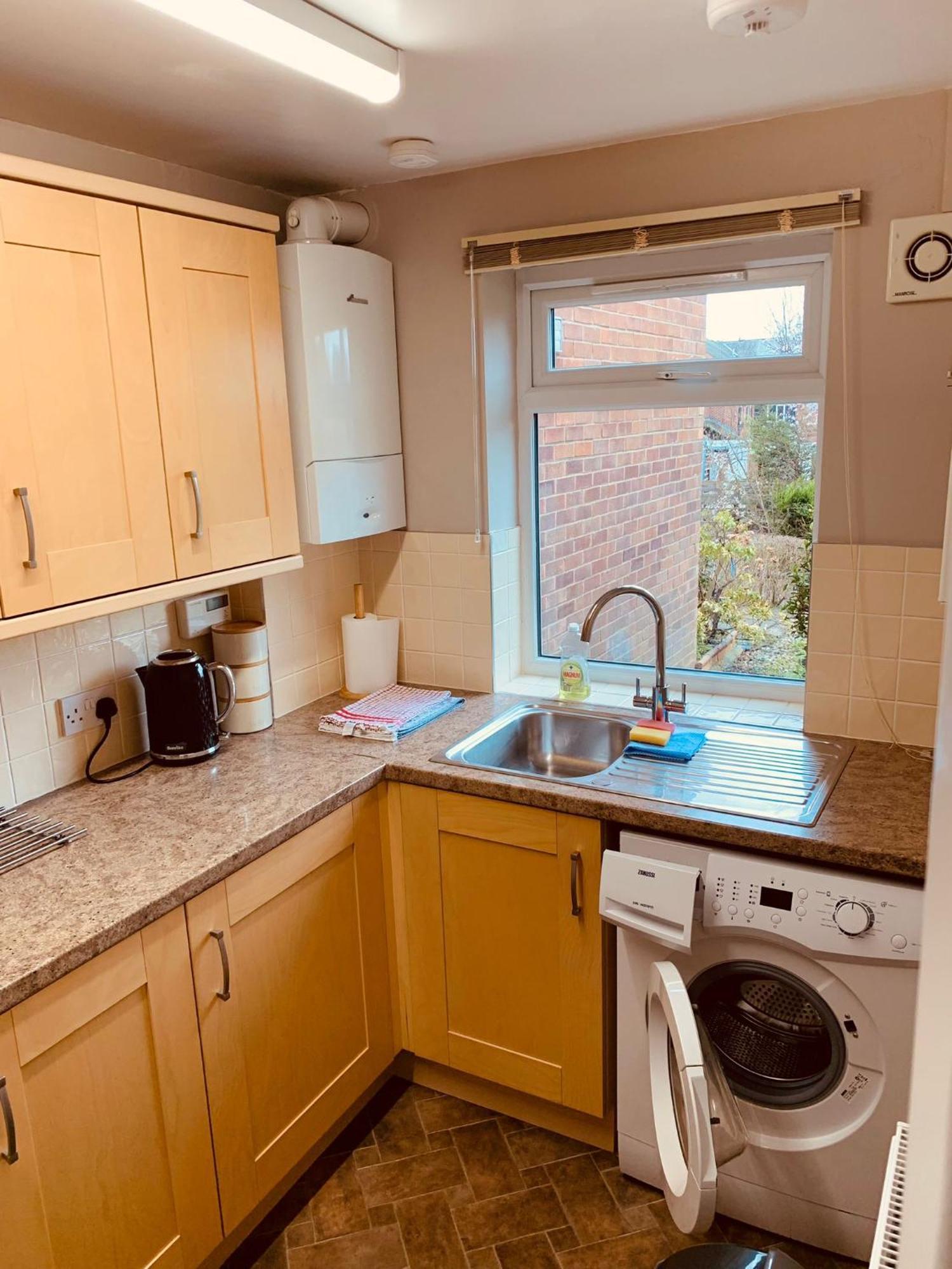 2 Bedroom House Walking Distance To City Centre With Free Parking York Extérieur photo